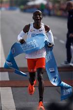 Eliud Kipchoge Height and Weight: the Secrets Behind His Marathon Success